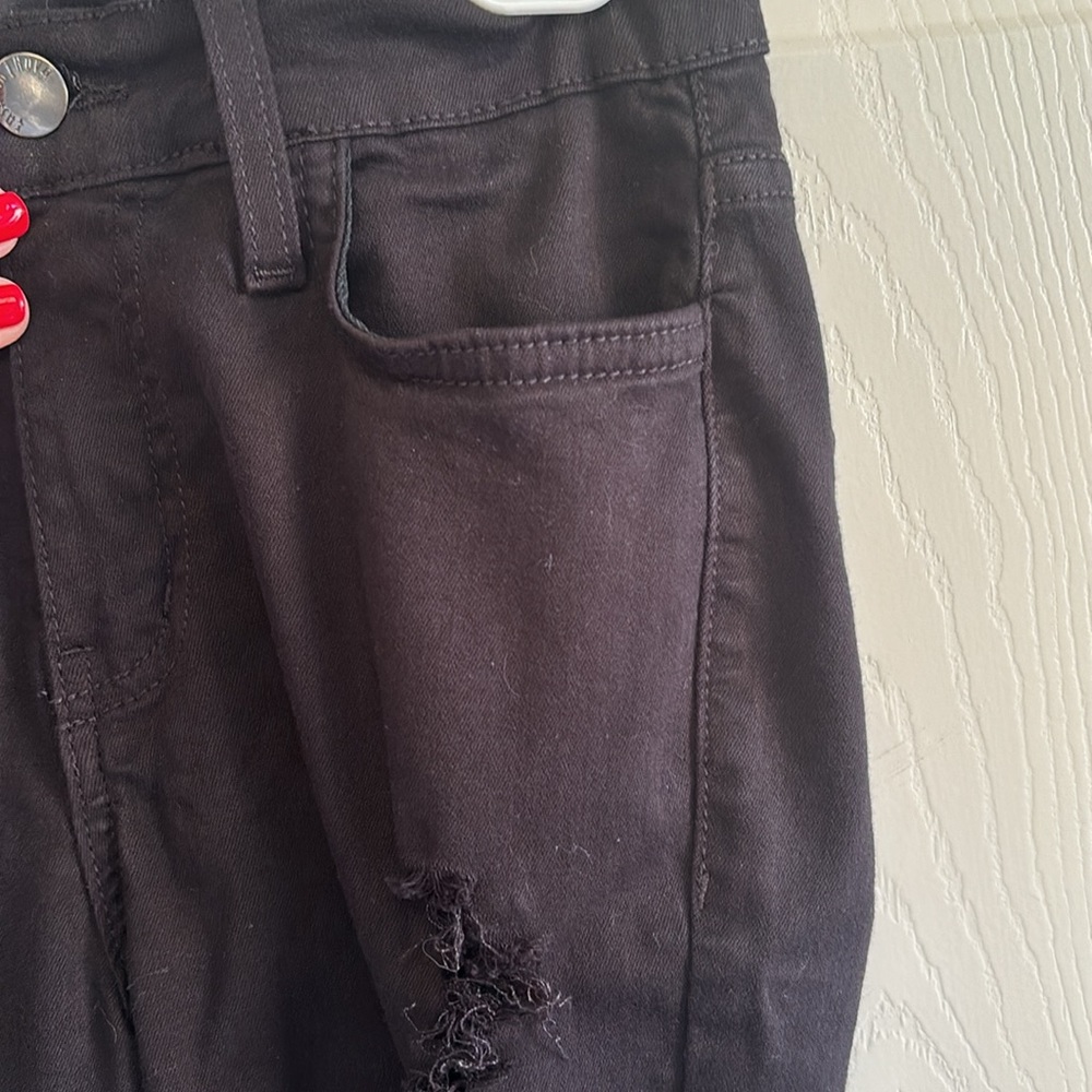 Distressed Jeans - Picture 8 of 12